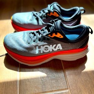 Men’s size 9.5 Hoka Bondi 8 running sneakers